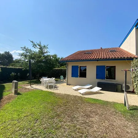 Maison De Vacances Village Ocelandes סן-ז'וליין-אן-בורן