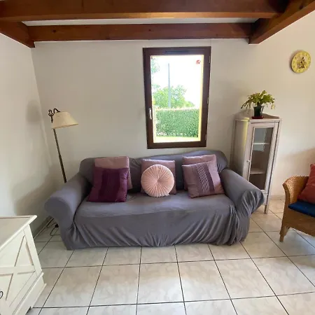 Maison De Vacances Village Ocelandes סן-ז'וליין-אן-בורן
